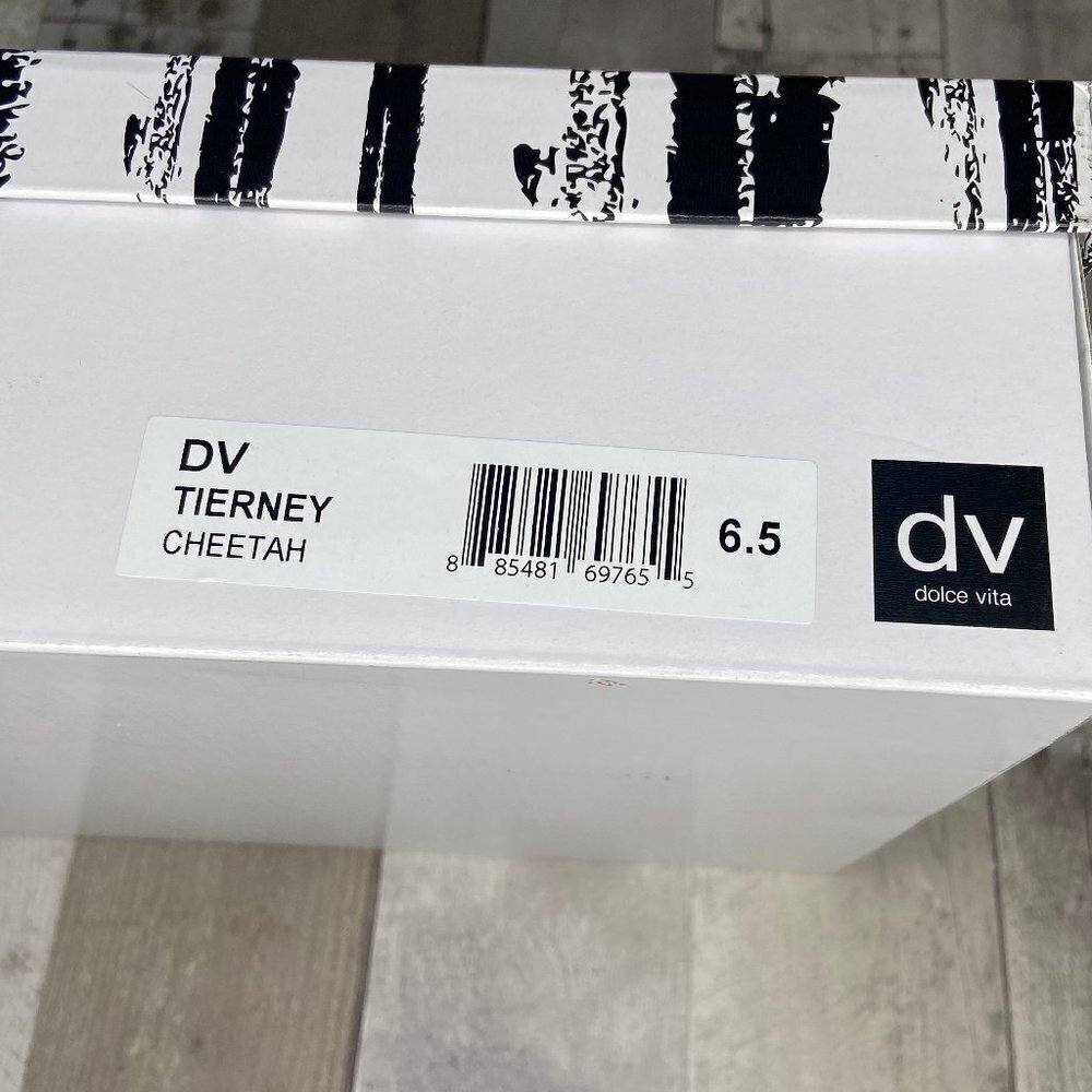 DV by Dolce Vita Tierney Cheetah Booties Size 6.5 - Picture 8 of 8